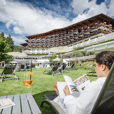 Szálloda Krumers Alpin - Your Mountain Oasis Seefeld in Tirol