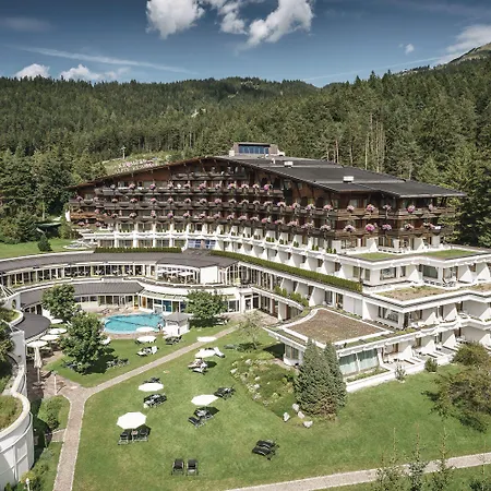 Krumers Alpin - Your Mountain Oasis מלון