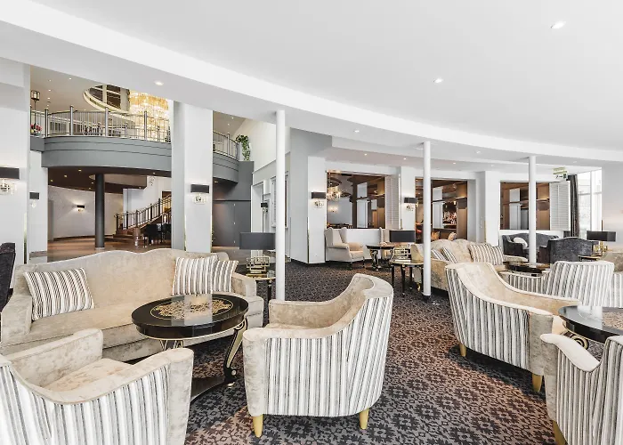 Krumers Alpin - Your Mountain Oasis Seefeld in Tirol