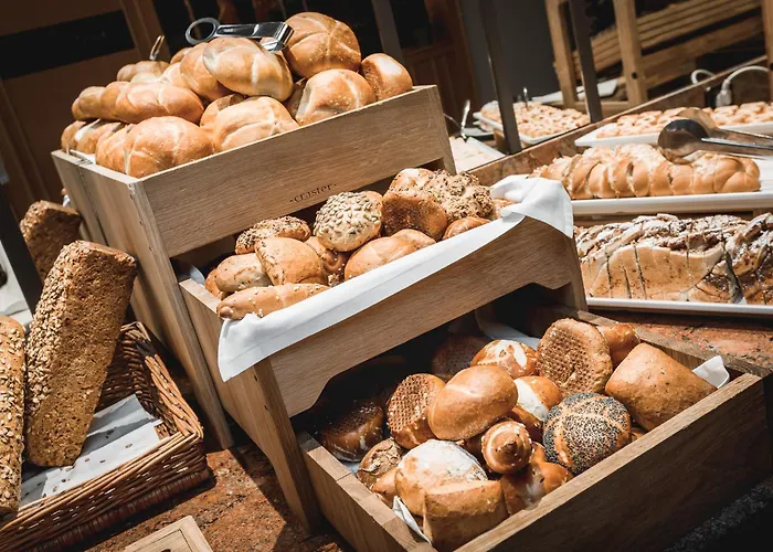 Szálloda Krumers Alpin - Your Mountain Oasis Seefeld in Tirol